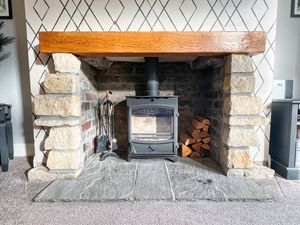 Photo 17- click for photo gallery